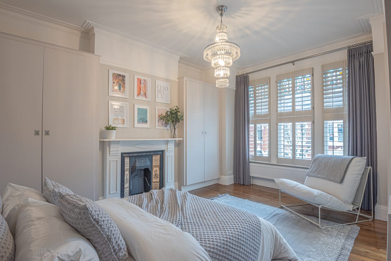 Principal bedroom