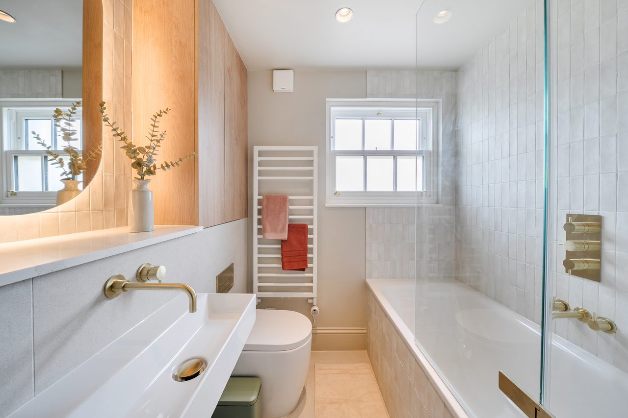 Bathroom detail