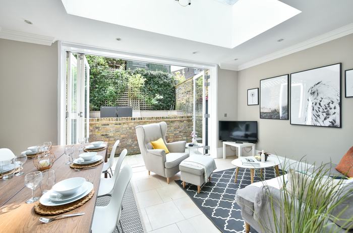 Wakehurst Road living space